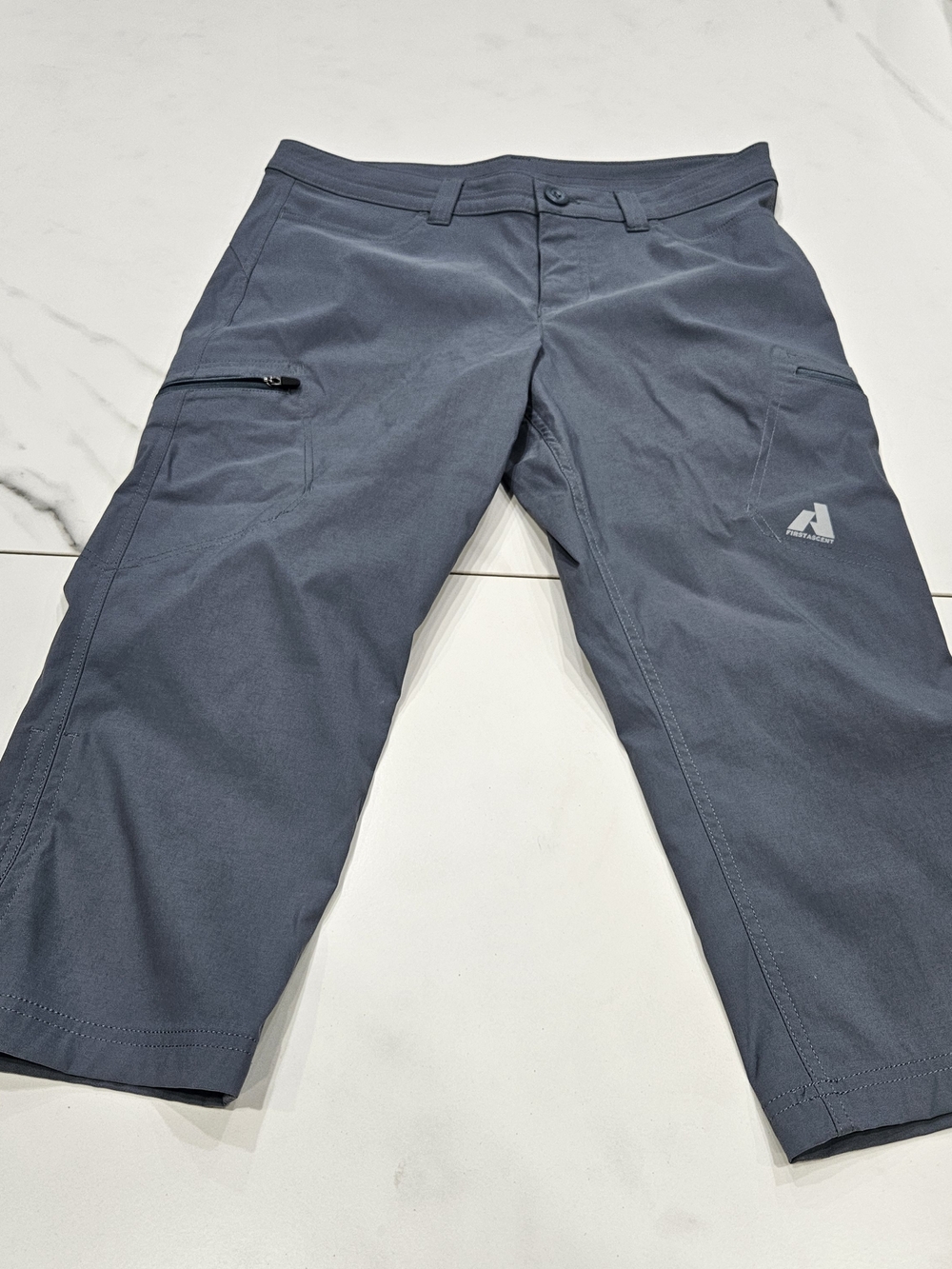 First Accent Eddie Bauer Gray Women's Capri Hiking Pants